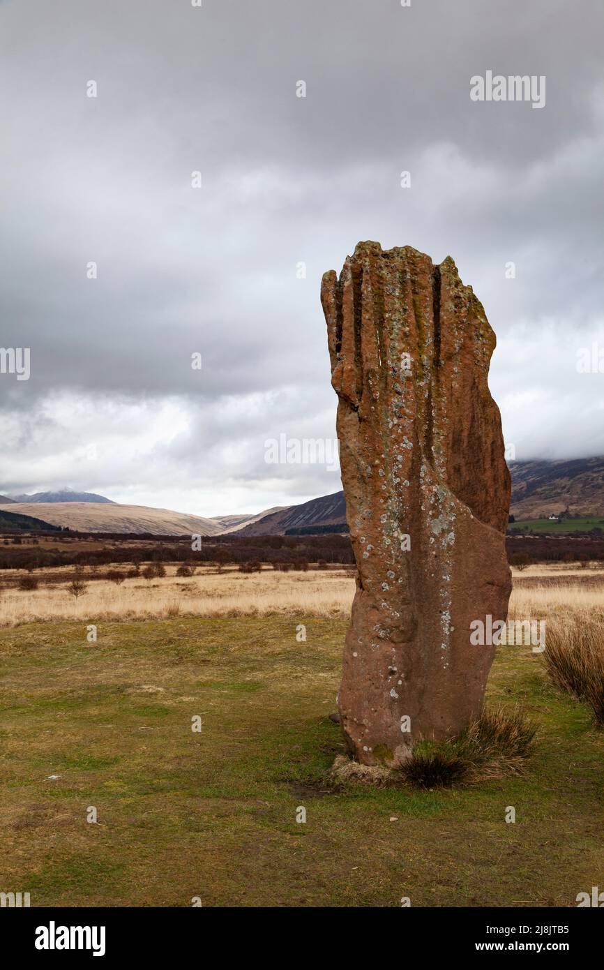 Machrie Moor Stones debout, île d'Arran, Écosse: Cru à ce jour à la fin du néolithique ou au début de l'âge de bronze. Certains sont d'environ 4,5 mètres de haut Banque D'Images