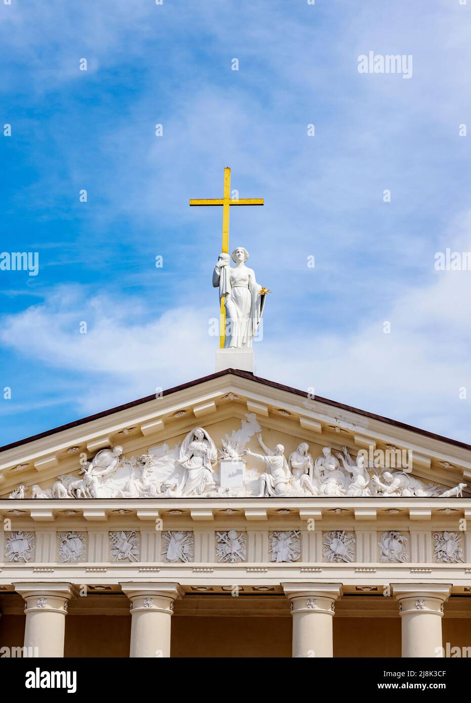 Statue de Sainte-Hélène, Cathédrale Basilique de St Stanislaus et St Ladislas, Vieille ville, Vilnius, Lituanie Banque D'Images