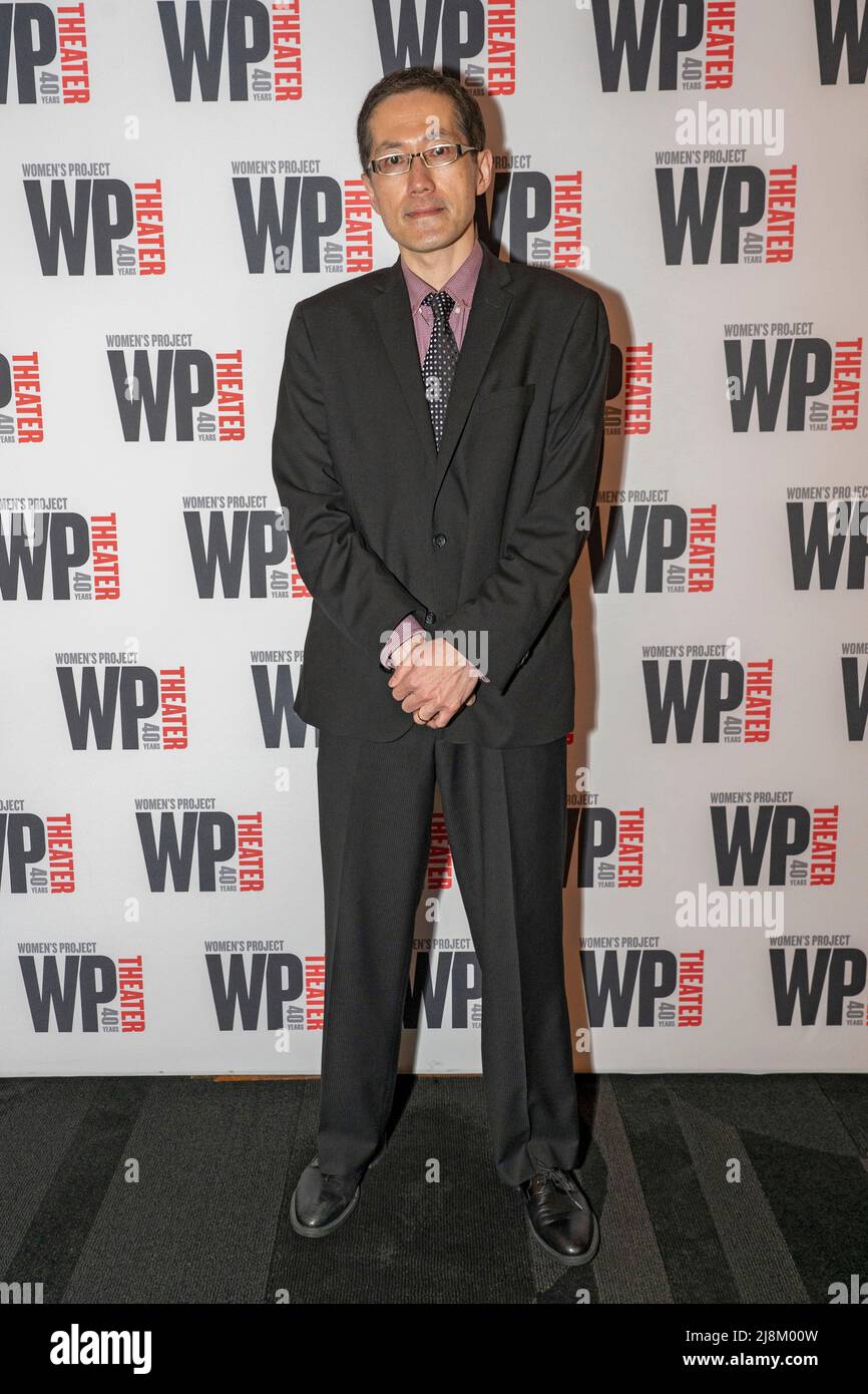 New York, États-Unis. 16th mai 2022. Toru Dodo participe au gala du WP Theatre - Women of Achievement Awards à l'Edison Hotel de New York. Crédit : SOPA Images Limited/Alamy Live News Banque D'Images