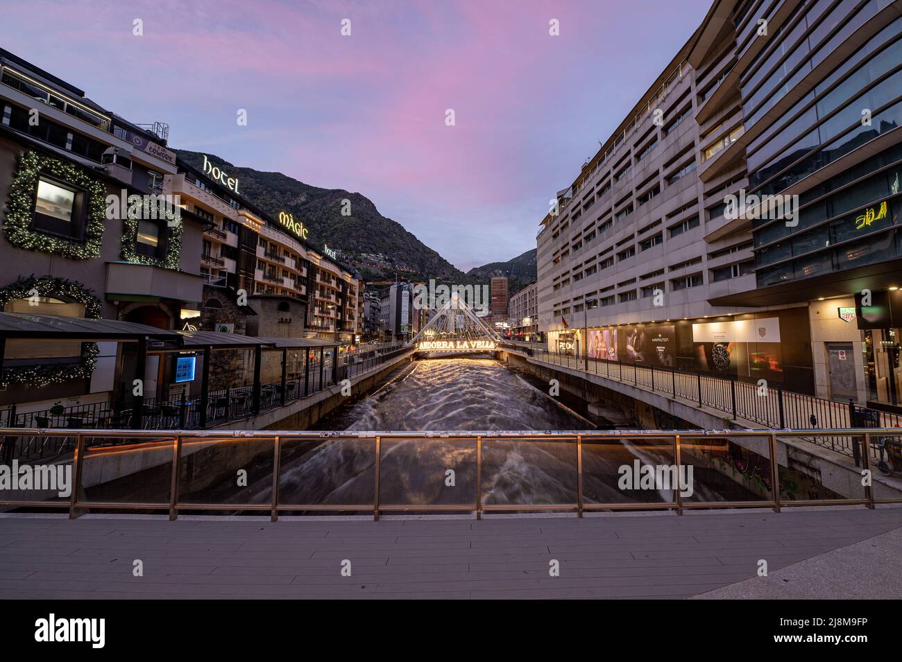 Andorre-la-Vieille, Andorre. 2022 mai 18 . Pont de Paris en arrière