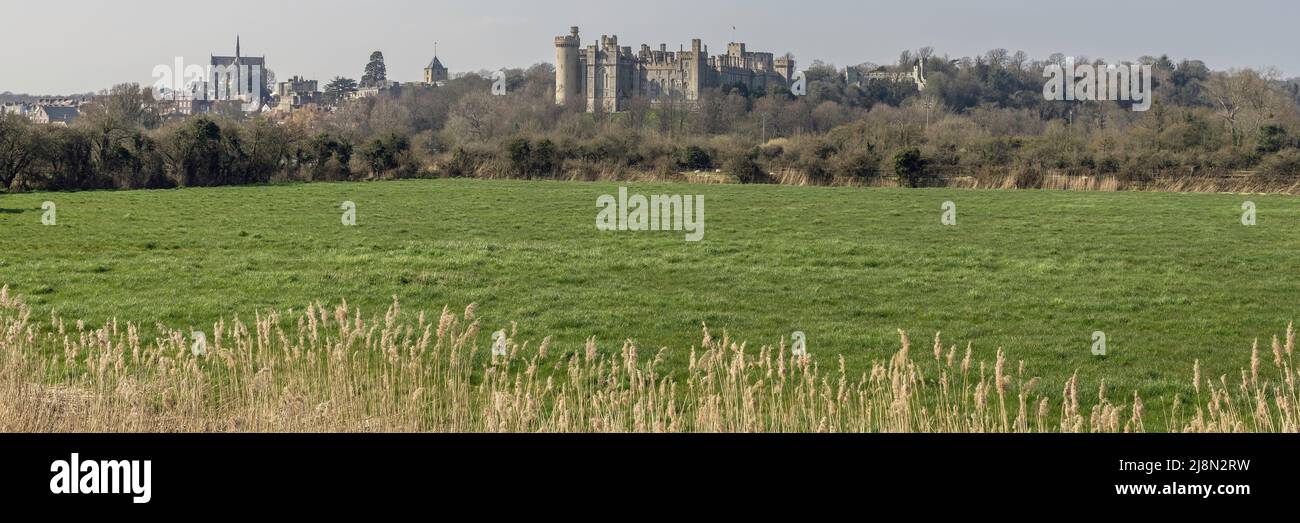 Vue sur le château d'Arundel, West Sussex, Royaume-Uni Banque D'Images