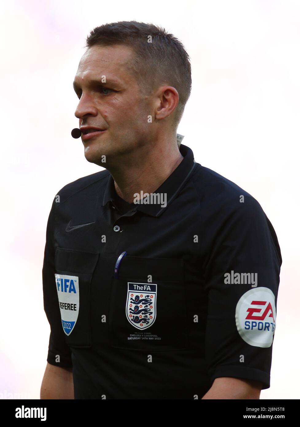 LONDRES, ANGLETERRE - MAI 14:Referee Craig Pawson pendant la finale de la coupe FA entre Chelsea et Liverpool au stade Wembley, Londres, Royaume-Uni 14th mai 2022 Banque D'Images