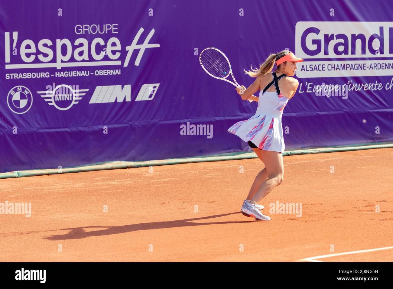 Strasbourg, France. 17th mai 2022. Maryna Zanevska de Belgique en action  lors de sa série de 16 singles Match des 2022 internationaux de Strasbourg  contre Harmony Tan de France au tennis Club