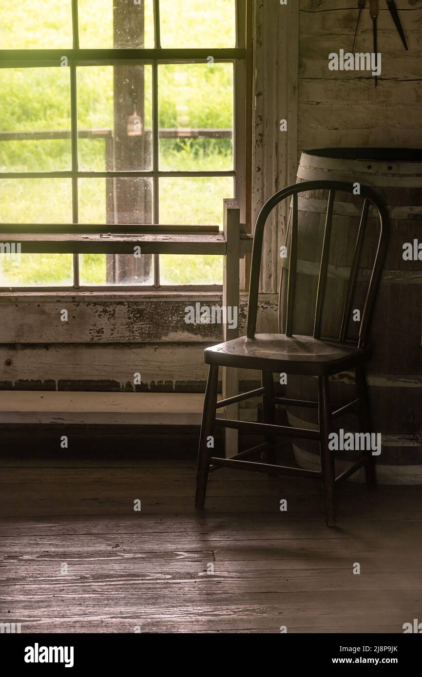 Vue intérieure des quartiers du commandant au lieu historique de fort Gibson, à fort Gibson, Oklahoma. (ÉTATS-UNIS) Banque D'Images