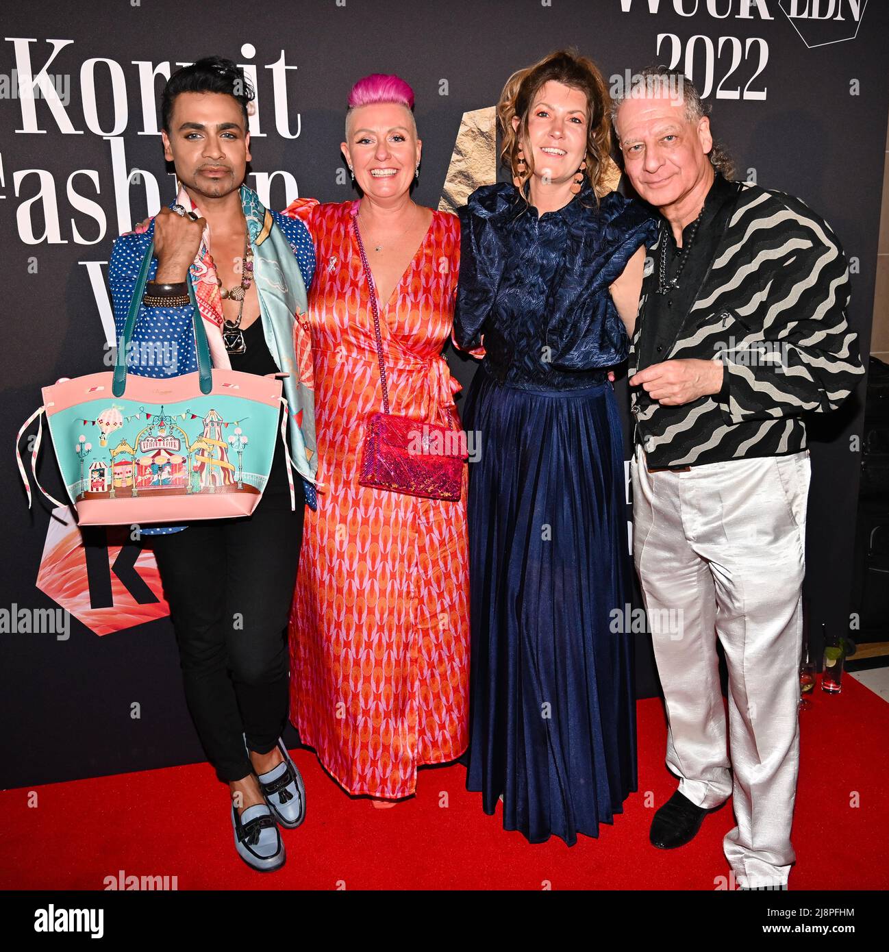 M. Fabulous, Lisa Allen, invitée et Alan Enfield participent à la présentation de Julia Clancey à la Kornit Fashion week Londres 2022 au Freemasons's Hall, Londres, Royaume-Uni - 17 mai 2022. Crédit : Picture Capital/Alamy Live News Banque D'Images