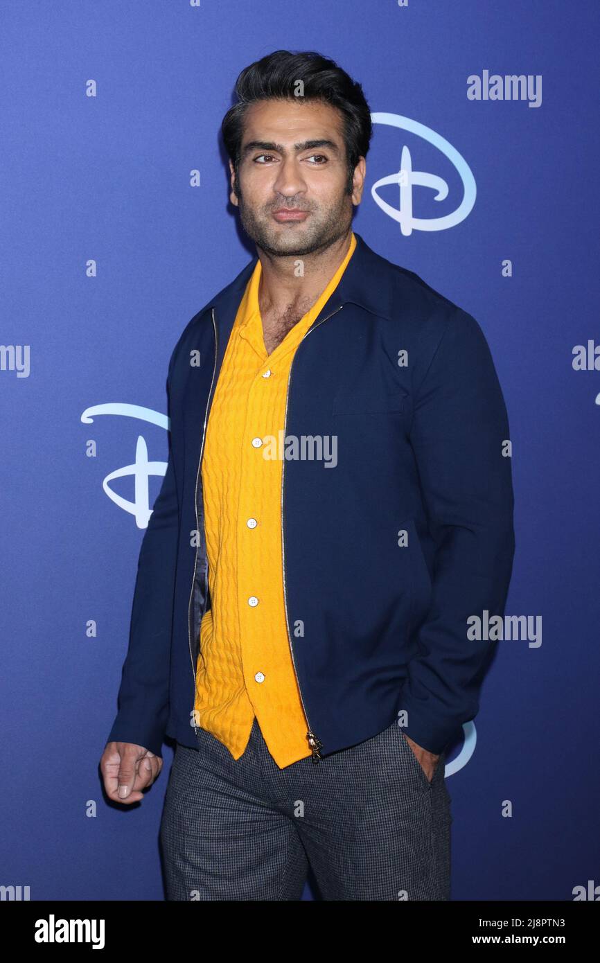 New York, NY, États-Unis. 17th mai 2022. Kumail Nanjiani au 2022 ABC Disney Upfront à l'embarcadère 36 le 17 mai 2022 à New York. Crédit : RW/Media Punch/Alamy Live News Banque D'Images