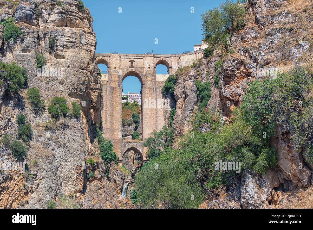 Pont de puente nuevo Banque de photographies et d’images à haute ...