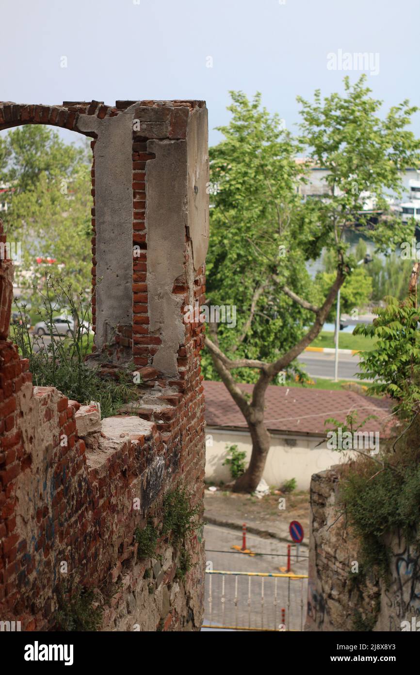 Ruines de maison ancienne Banque D'Images
