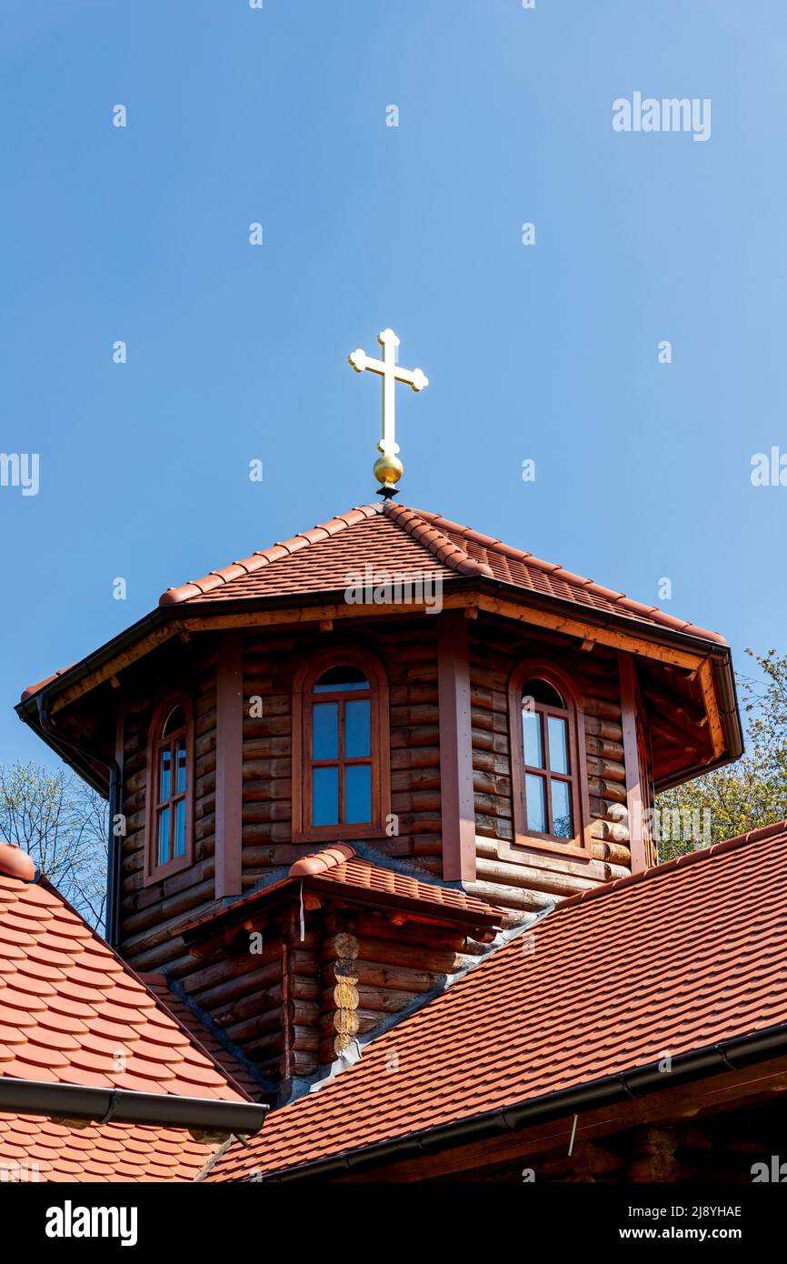 Église orthodoxe en bois Saint Despot Stefan Lazarevic à la montagne Avala près de Belgrade, Serbie Banque D'Images