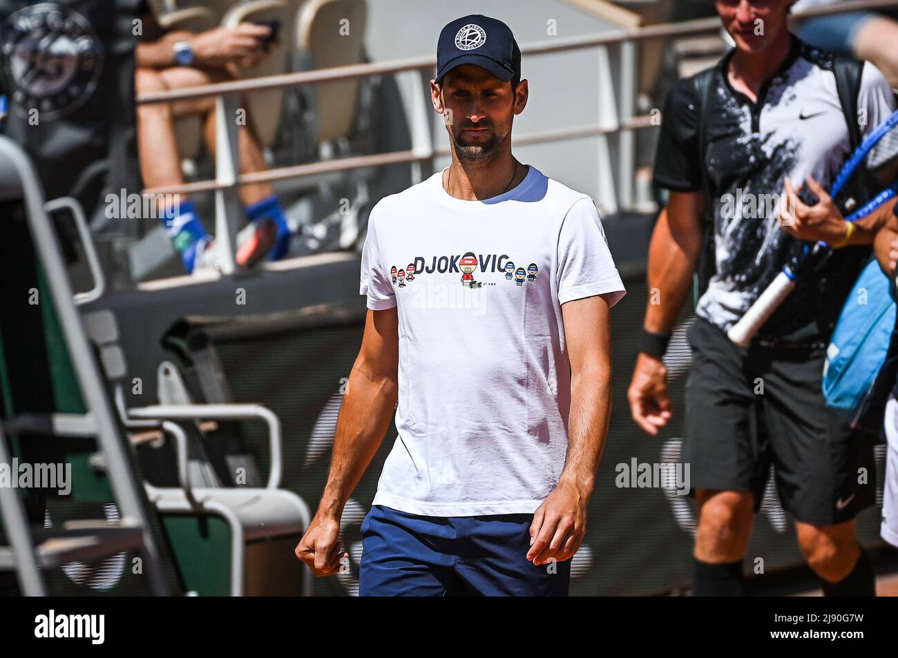 Paris, France, France. 19th mai 2022. Novak DJOKOVIC de Serbie lors d'une session d'entraînement de Roland-Garros 2022, French Open 2022, Grand Chelem tournoi de tennis au stade Roland-Garros le 19 mai 2022 à Paris, France. (Image de crédit : © Matthieu Mirville/ZUMA Press Wire) Banque D'Images