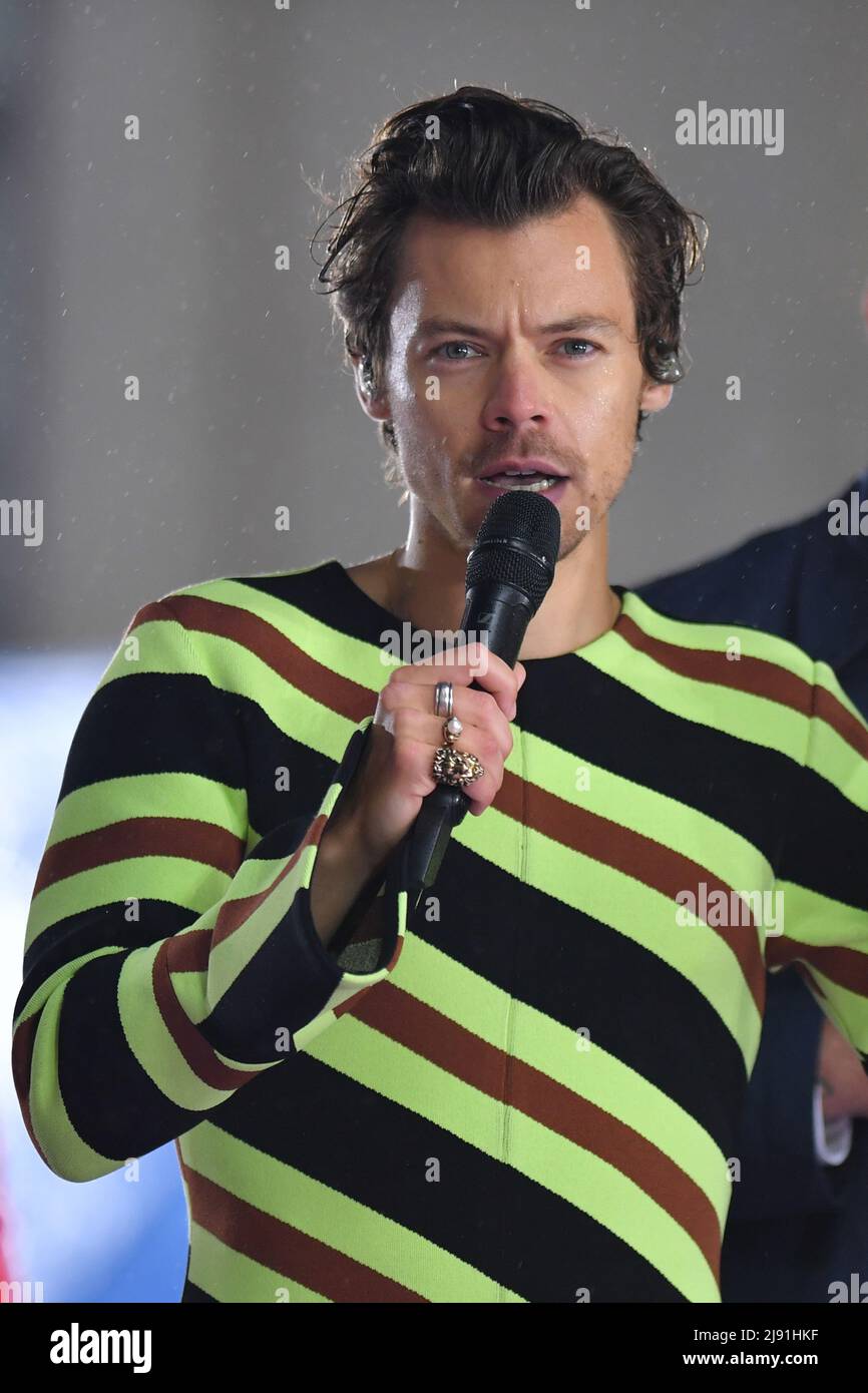 Parole As It Was Harry Styles Harry styles de Banque de photographies et d'images à haute résolution -  Alamy
