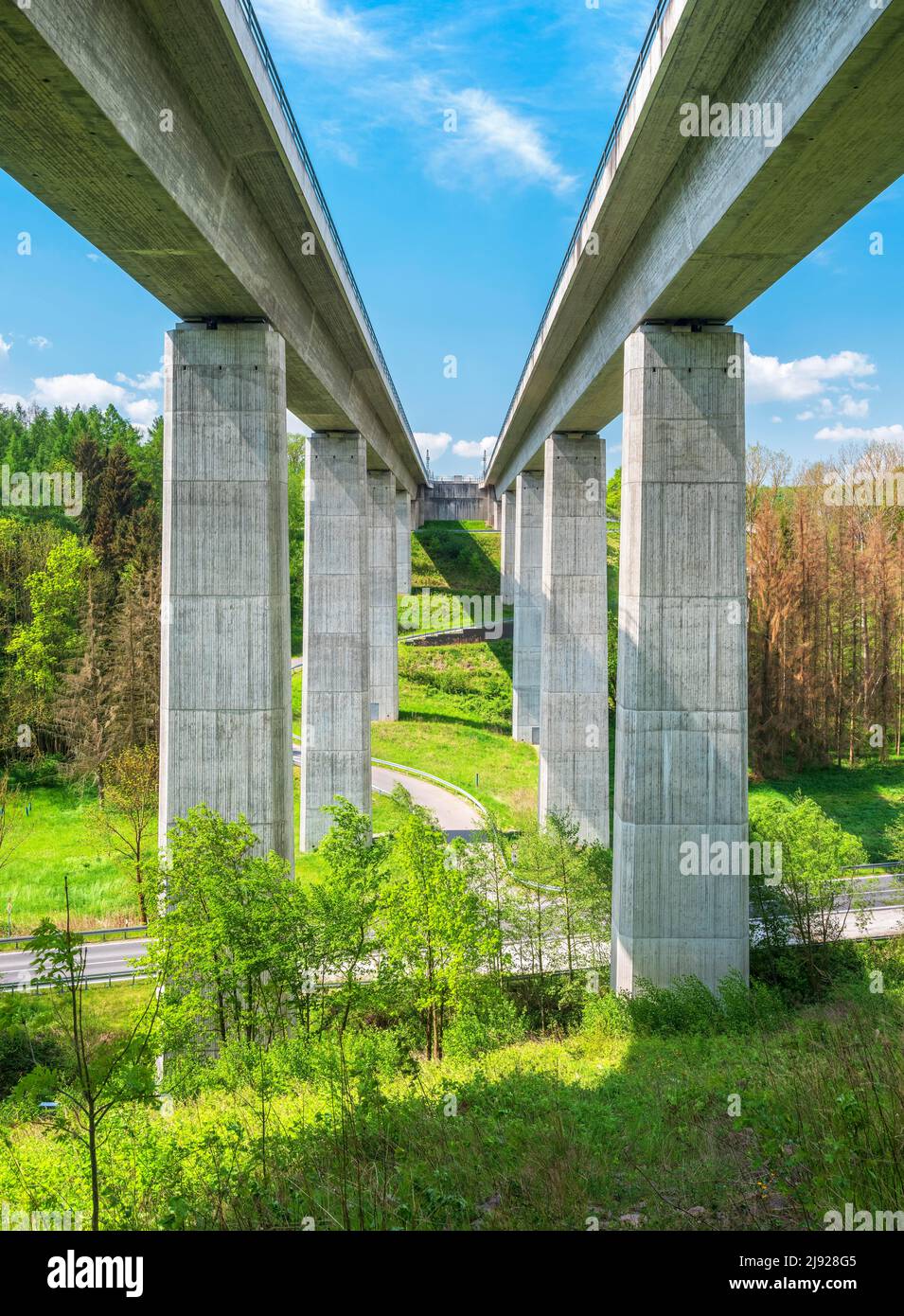 Pont de Saubachtal, pont DE GLACE, nouvelle ligne Erfurt-Leipzig-Halle, viaduc composé de deux ponts à voie unique, Bad Bibra, Saxe-Anhalt, Allemagne Banque D'Images