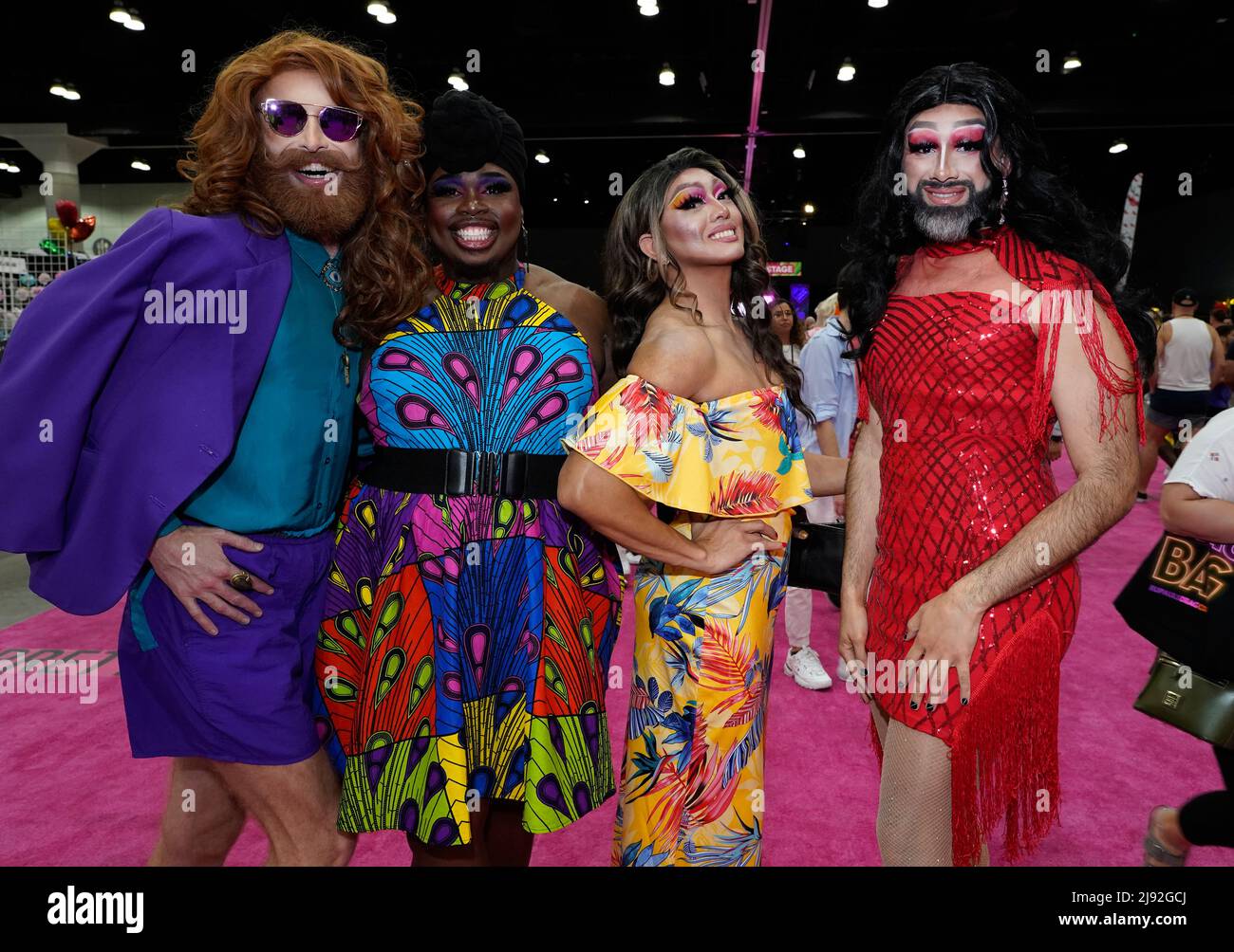 Participants au cours du 2022 RuPaul DragCon, jour 2, qui s'est tenu au Centre DES congrès DE LA à Los Angeles, Californie, le vendredi 14 mai 2022. Photo de Jennifer Graylock-Graylock.com Banque D'Images