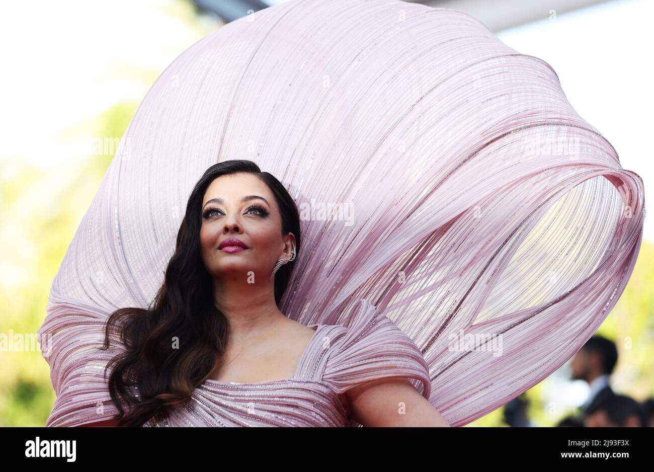 Cannes, France. 19th mai 2022. L'actrice indienne Aishwarya Rai arrive pour la projection du film "Armageddon Time" lors de l'édition 75th du Festival de Cannes, dans le sud de la France, le 19 mai 2022. Credit: Gao Jing/Xinhua/Alamy Live News Banque D'Images