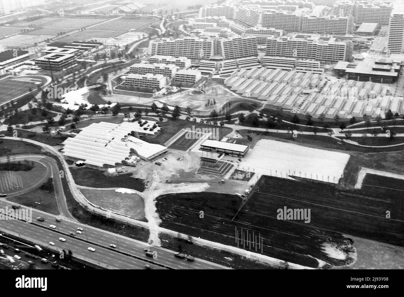 Vieux Munich En Carte Postale : Le Stade Olympique De 1972 En Photo D'époque