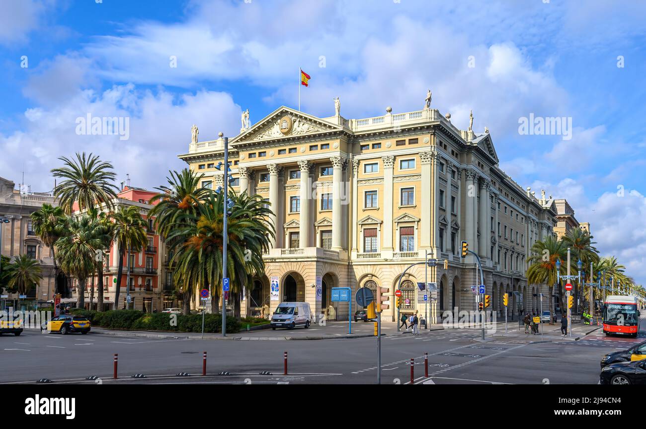 Barcelone, Espagne. Le bâtiment du Gouvernement militaire de Barcelone (Gobierno Militar de Barcelone) Banque D'Images