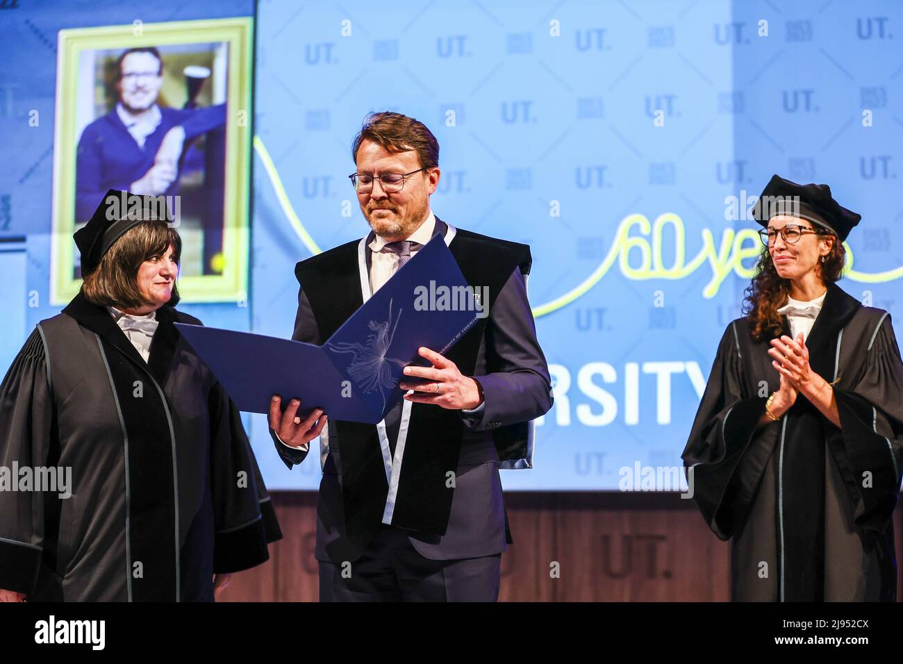 2022-05-20 16:25:06 ENSCHEDE - Prince Constantijn reçoit un doctorat honorifique de l'Université de Twente, qui célèbre son anniversaire de 60th. ANP VINCENT JANNINK pays-bas sortie - belgique sortie Banque D'Images