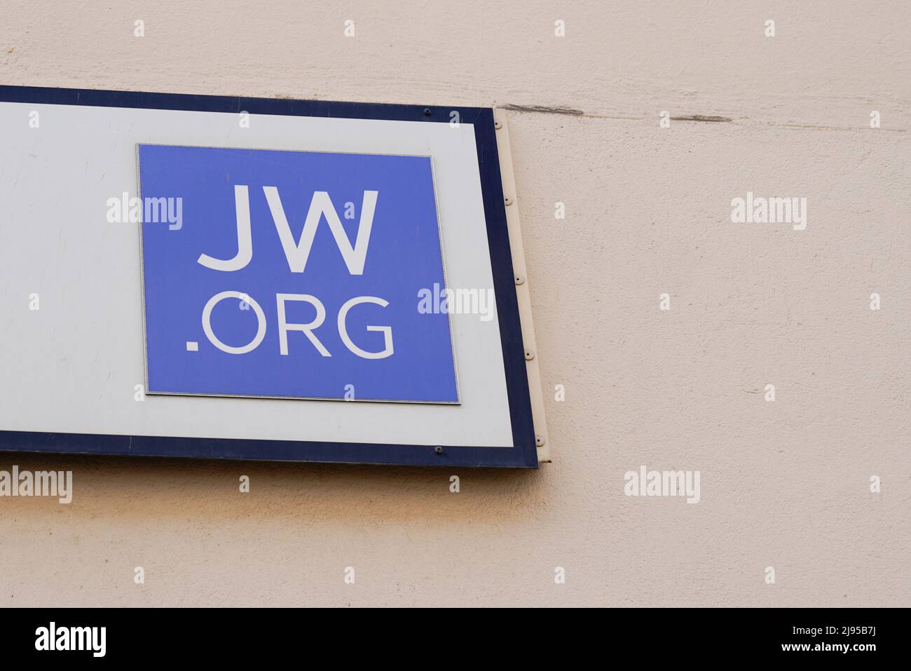 Salle Du Royaume Des Témoins De Jéhovah Bordeaux Witnesses of jehovah Banque de photographies et d'images à haute résolution  - Alamy