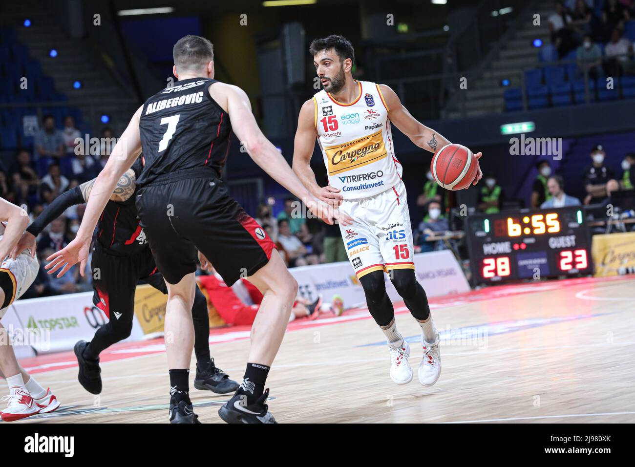 Pesaro, Italie. 19th mai 2022. 3rd jeu du championnat italien LBA Carpegna Prosciutto Pesaro vs Virtus Segafredo Bologna. Gagnez Bologna 55-75 et allez aux demi-finales. (Credit image: © Norberto Maccagno/Pacific Press via ZUMA Press Wire) Banque D'Images