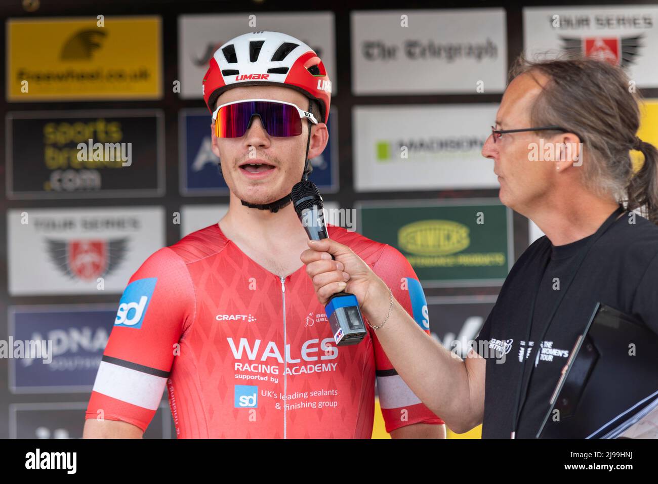 Joseph Beckingsale de Wales Racing Academy course dans la série Sportsbreaks Tour course de cycle ronde cinq à Clacton on Sea, Essex, Royaume-Uni. Banque D'Images