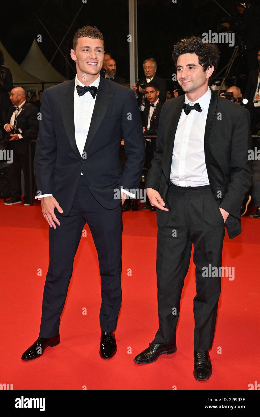 Benjamin Pavard assiste à la première de Fumer fait Tousser lors du Festival de Cannes 75th le 21 mai 2022. Photo de Julien Reynaud/APS-Medias/ABACAPRESSS.COM Banque D'Images