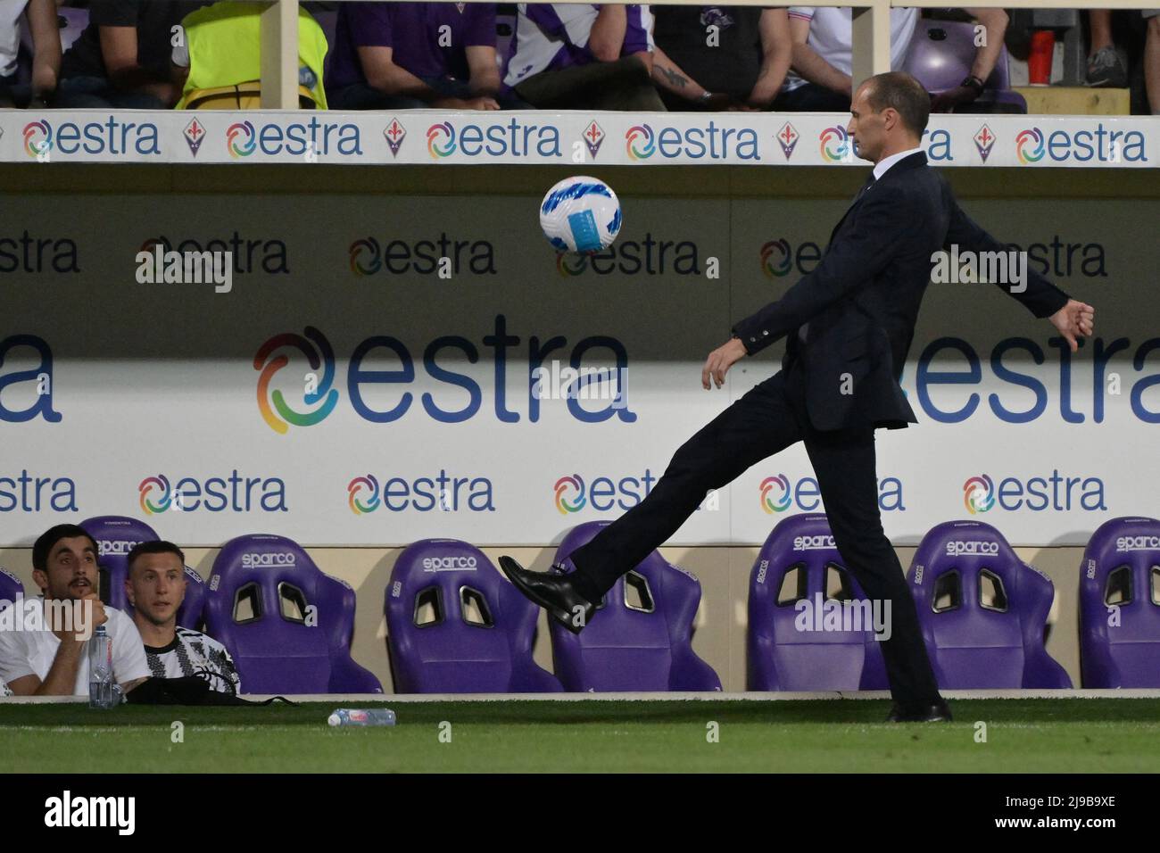 Foto Alfredo Falcone / LaPresse21/05/2022 Firenze, ItaliaSport CalcioFiorentina-Juventus - Campionato di Calcio Serie A 2021/2022 - Stadio Artemio Franchi di FirenzeNella foto: massimiliano allégriPhoto Alfredo Falcone / LaPresse21/05/2022 Florence, ItalySport Soccerentina-Juvento - Championnat d'Italie de football Artemi - championnat d'allegiano - championnat d'Italie de football de la Ligue de floriano Maschio 2021/2022 Banque D'Images
