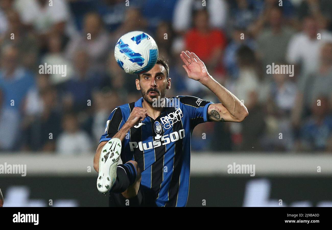 Foto Spada/Lapresse 21 maggio 2022 - Bergame , Italia Sport, Calcio Atalanta vs Empoli - Campionato italiano di calcio Serie A TIM 2021/2022 - Stadio Gewiss Nella foto: Davide Zappacosta (Atalanta BC); Photo Spada/Lapresse Mai 21 , 2022 - Bergame ,Italie Sport, Soccer Atalanta vs Empoli - Italien Serie A football Championship 2021/2022 - Gewiss Stadium dans la photo: Davide Zappacosta (Atalanta BC); Banque D'Images