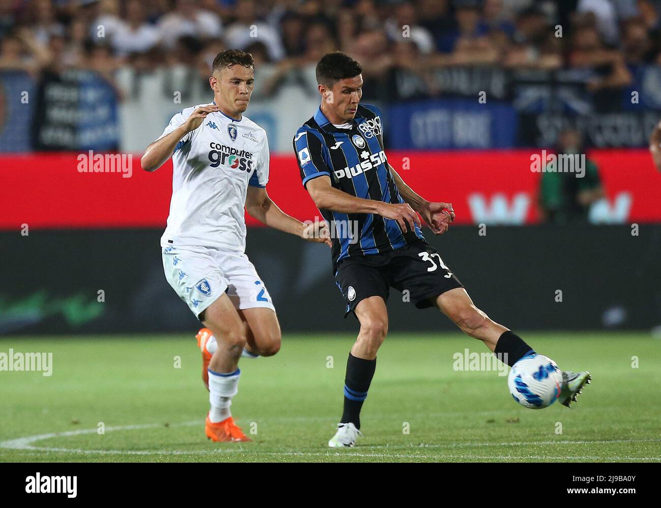 Foto Spada/Lapresse 21 maggio 2022 - Bergame , Italia Sport, Calcio Atalanta vs Empoli - Campionato italiano di calcio Serie A TIM 2021/2022 - Stadio Gewiss Nella foto: Matteo Pessina (Atalanta BC); Photo Spada/Lapresse Mai 21 , 2022 - Bergame ,Italie Sport, Soccer Atalanta vs Empoli - Italien Serie A football Championship 2021/2022 - Gewiss Stadium dans la photo: Matteo Pessina (Atalanta BC); Banque D'Images