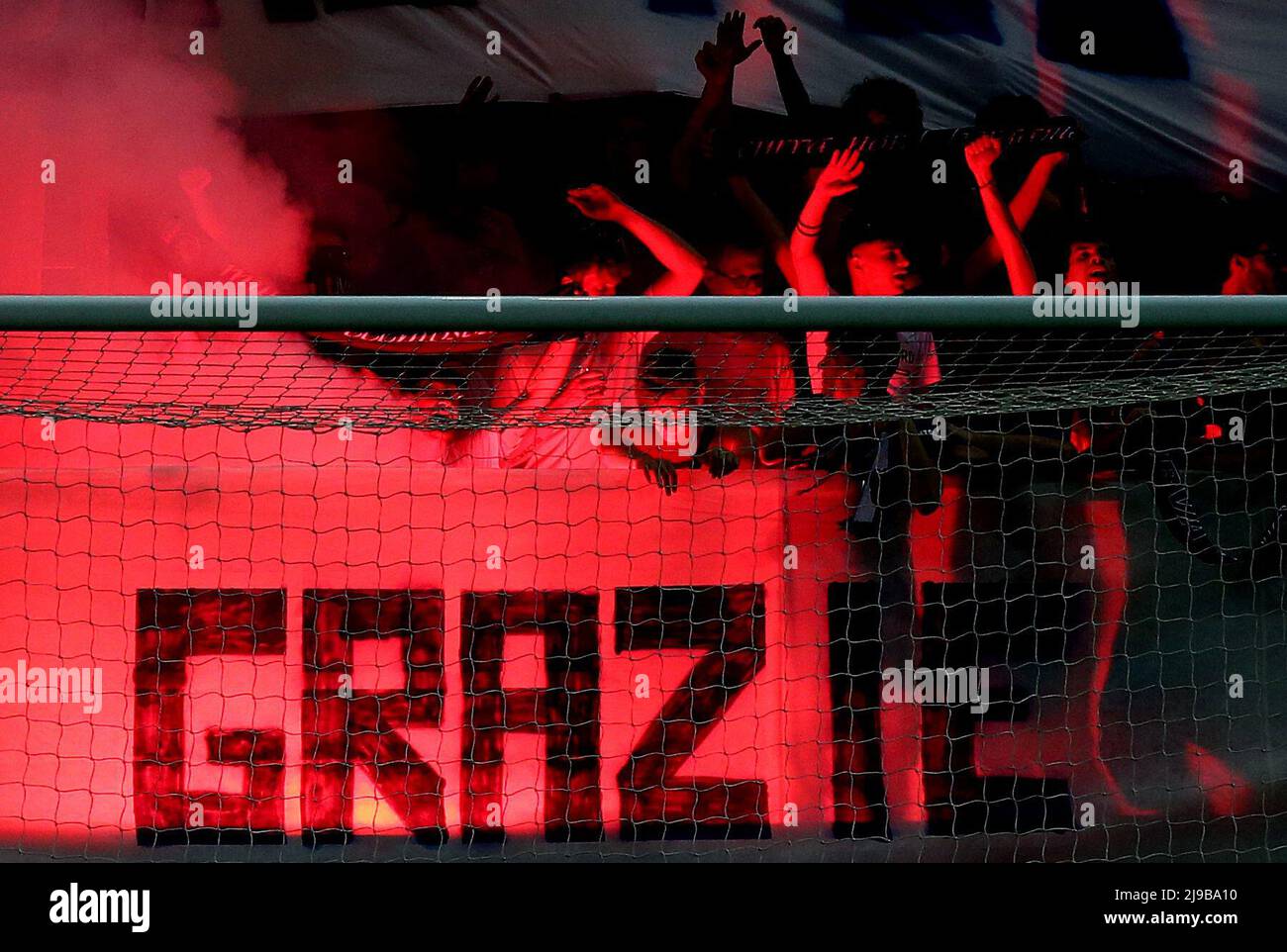 Foto Spada/Lapresse 21 maggio 2022 - Bergame , Italia Sport, Calcio Atalanta vs Empoli - Campionato italiano di calcio Serie A TIM 2021/2022 - Stadio Gewiss Nella foto: tifosi Atalanta photo Spada/Lapresse Mai 21, 2022 - Bergame ,Italie Sport, Soccer Atalanta vs Empoli - Italien Serie A football Championship 2021/2022 - Gewiss Stadium dans la photo: Atalanta fans Banque D'Images