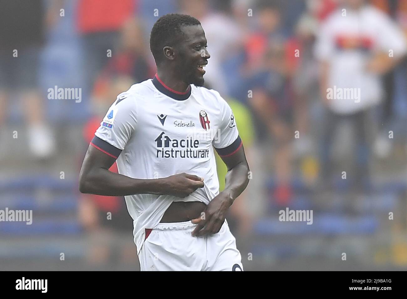 Foto Tano Pecoraro/Lapresse 21 Maggio 2022 - Genova, Italia Sport, CalcioGênes vs Bologne - Campionato italiano di calcio série A TIM 2021/2022 - Stadio Luigi FerrarisNella foto: Esultanza barrowPhoto Tano Pecoraro/Lapresse 21 mai 2022 - Gênes, Italie Sport, Soccer Gênes vs Bologne - Italien Serie A football Championship 2021/2022 - Luigi Ferraris StadiumDans la photo: barrow exultation Banque D'Images