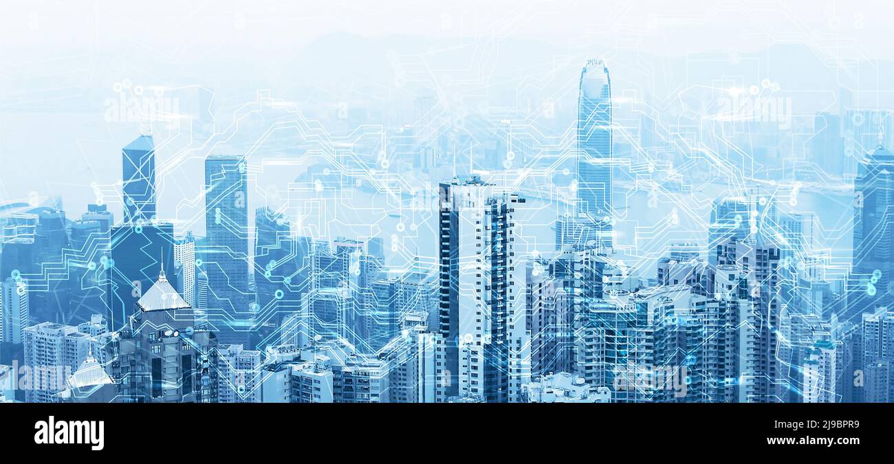 Horizon urbain futuriste. Communications et réseaux mondiaux. Le cyberespace dans les grandes villes Banque D'Images