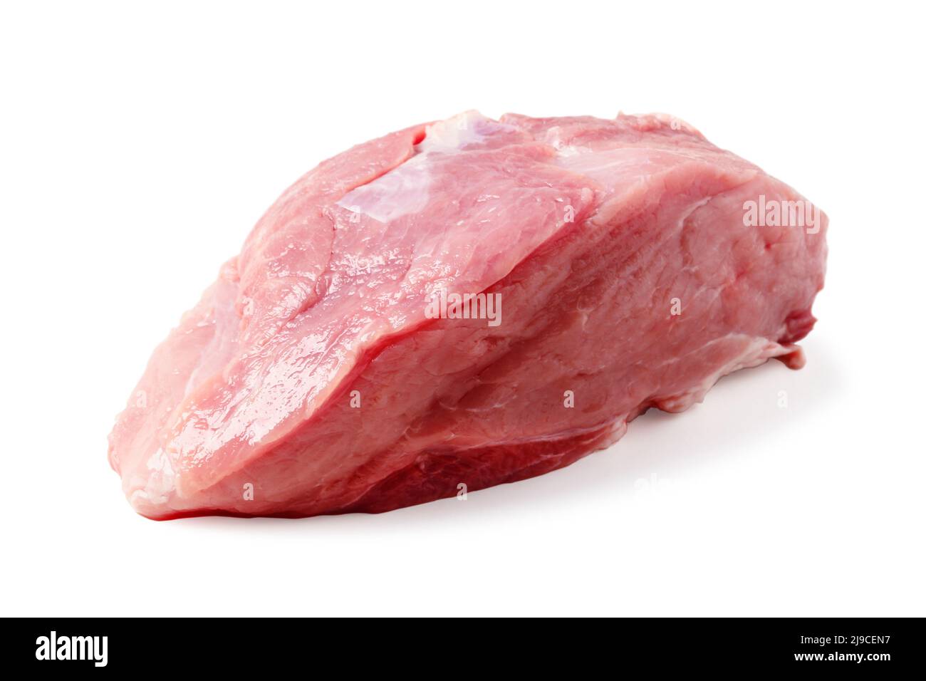 Morceau de viande crue isolé sur fond blanc Banque D'Images