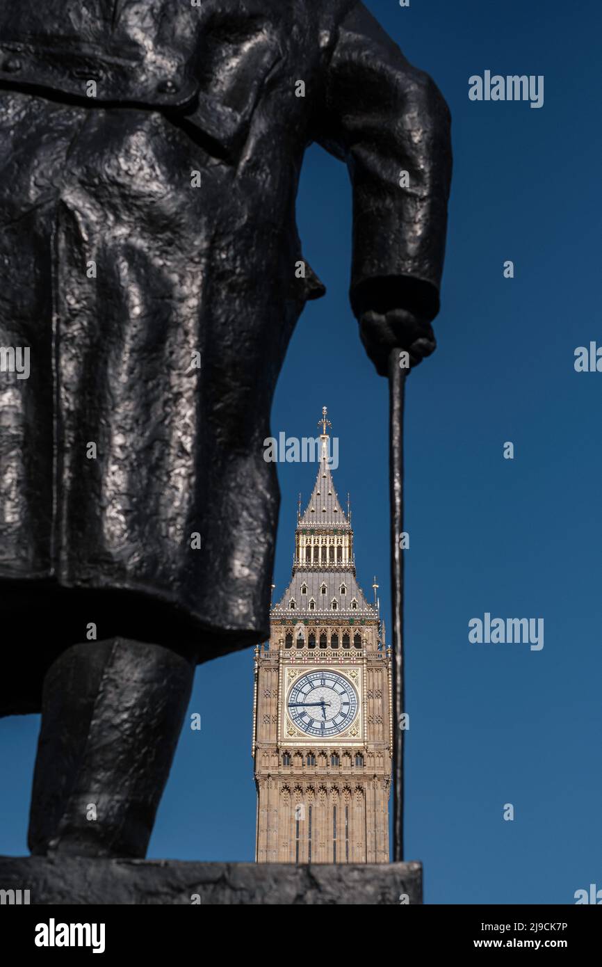Statue de Sir Winston Churchill, Parliament Square, Londres, Royaume-Uni Banque D'Images