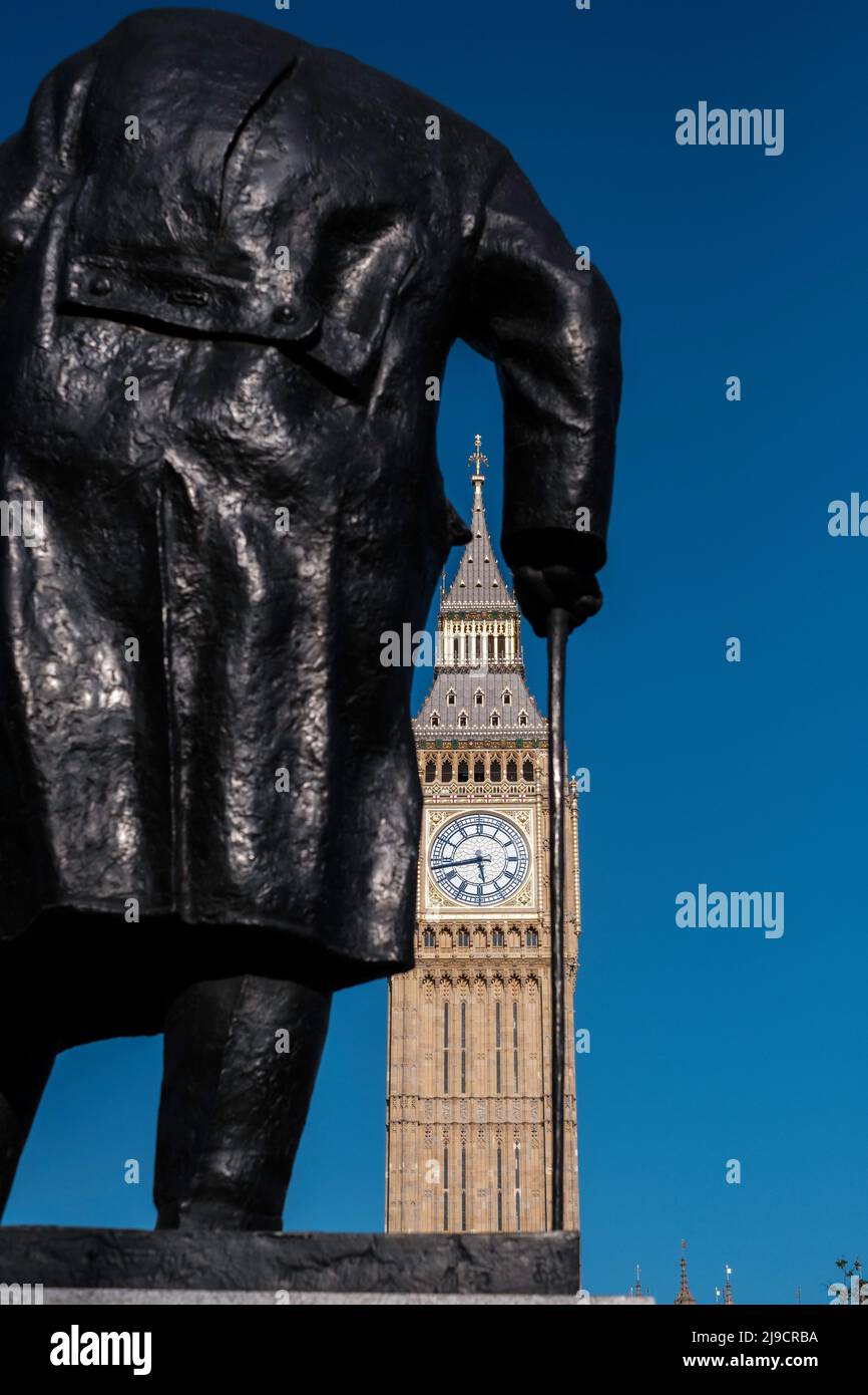 Statue de Sir Winston Churchill, Parliament Square, Londres, Royaume-Uni Banque D'Images