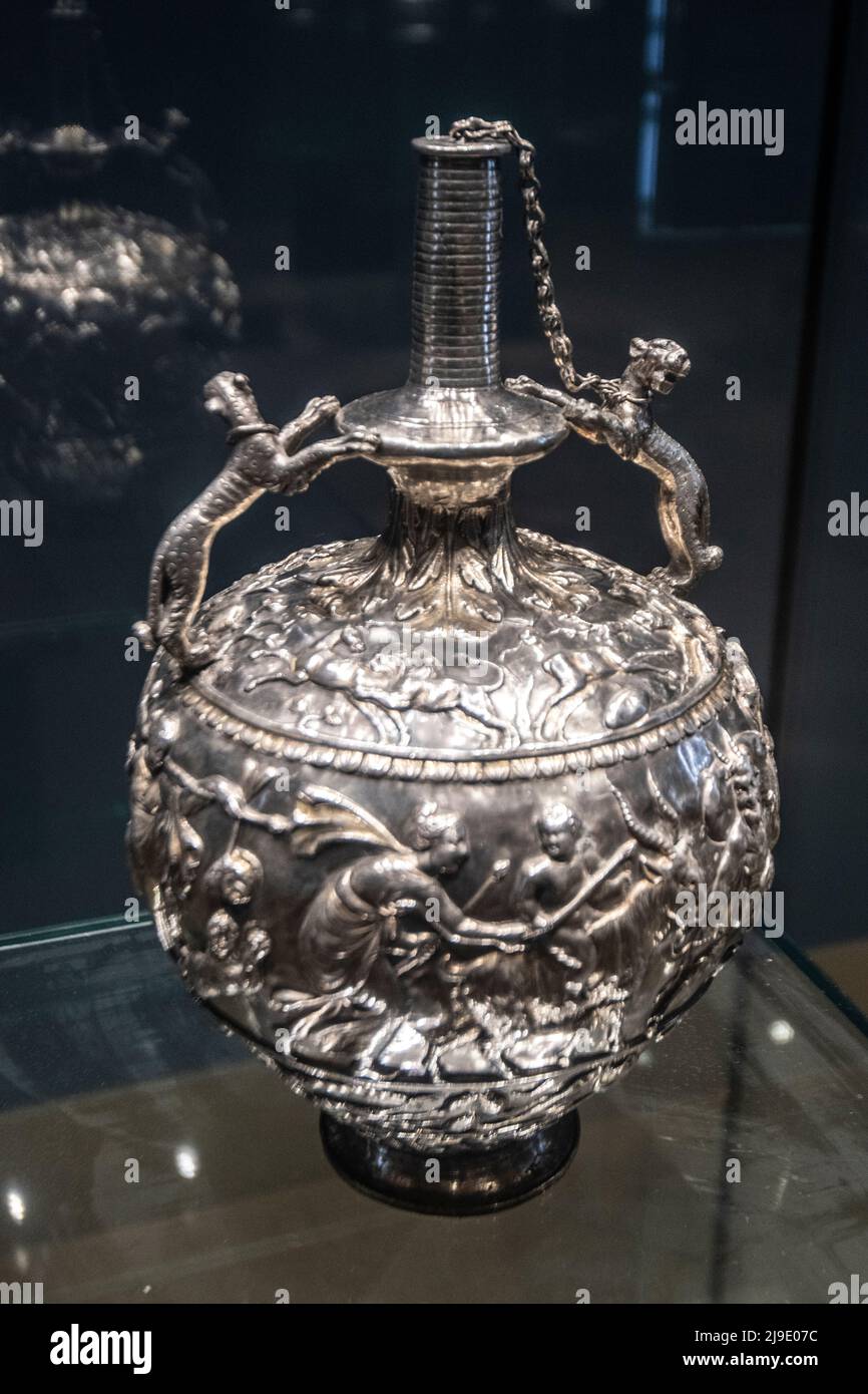 Amphora - Musée national hongrois Banque D'Images