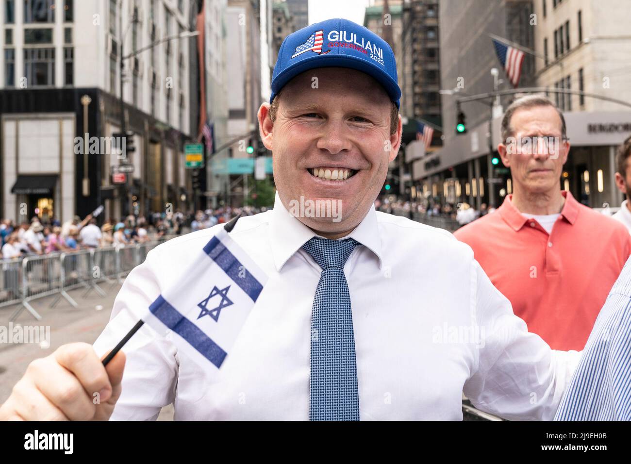 New York, New York, États-Unis. 22nd mai 2022. Andrew Giuliani, qui se présente pour le gouverneur de l'État, marche à l'occasion de la parade de la fête d'Israël sur un thème encore ensemble sur 5th Avenue à Manhattan (Credit image: © Lev Radin/Pacific Press via ZUMA Press Wire) Banque D'Images