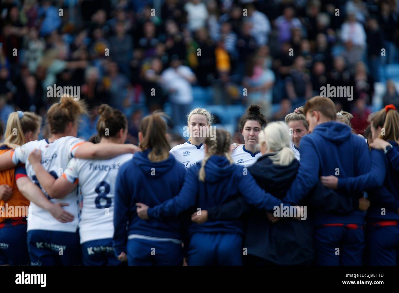 Exeter, Devon, Royaume-Uni. 22nd mai 2022. Bristol Bear's Holly Philips est triste après que son équipe manque de peu de place dans le Premier 15s final féminin Allianz Premier 15s semi final- Exeter Chiefs Women contre Bristol Bears Women - Dimanche 22nd Mai 2022 - Sandy Park - Exeter, Dimanche 22 Mai, 2022 - Sandy Park - Exeter - Royaume-Uni crédit photo obligatoire: Martin Edwards crédit: Martin Edwards/Alay Live News Banque D'Images