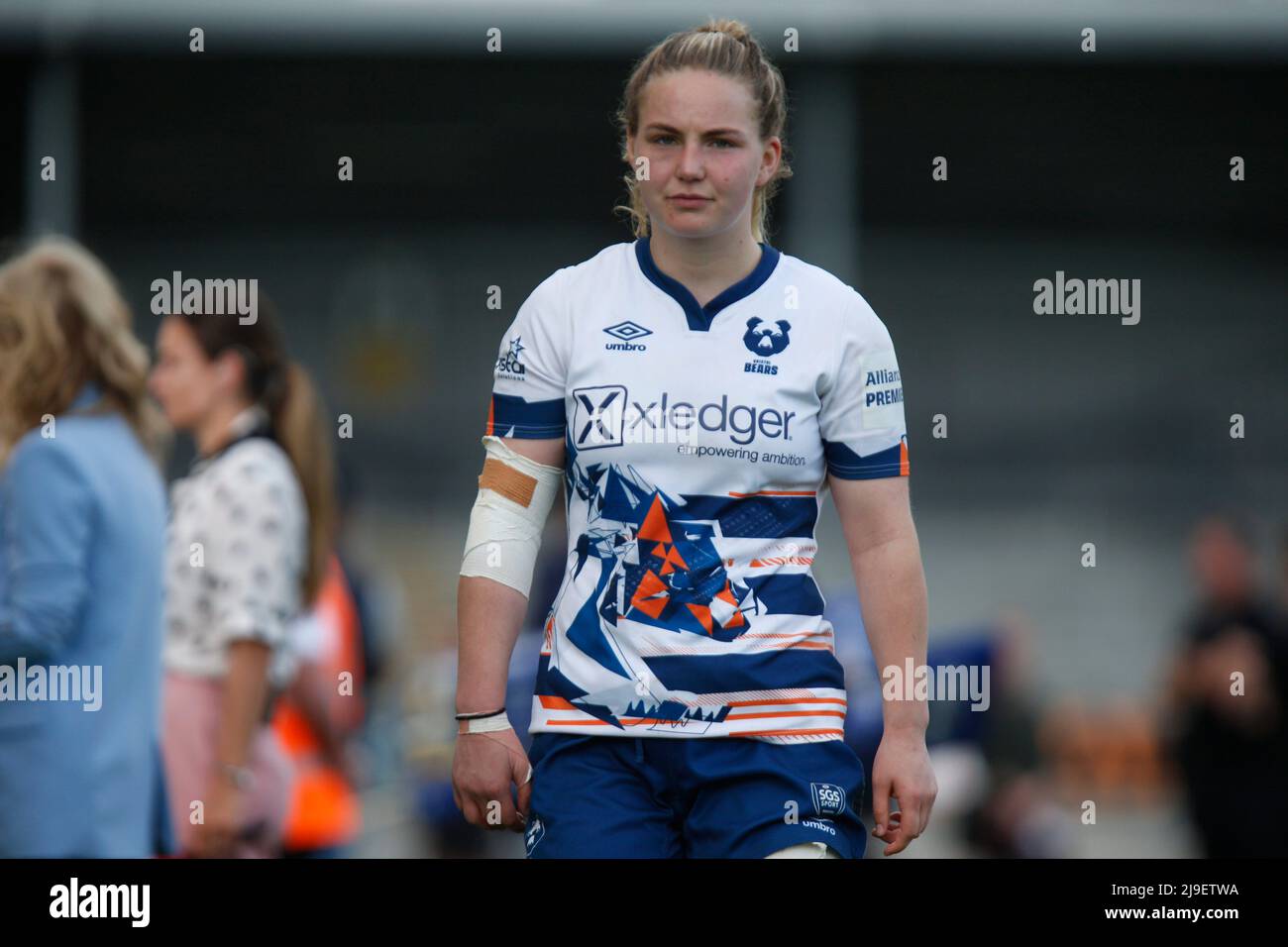 Exeter, Devon, Royaume-Uni. 22nd mai 2022. Bristol Bear's Manon Johnes se dirigeant vers les fans après match femmes Allianz Premier 15s semi final- Exeter Chiefs Women contre Bristol Bears Women - Dimanche 22nd Mai 2022 - Sandy Park - Exeter, Dimanche 22, Mai 2022 - Sandy Park - Exeter - Royaume-Uni crédit photo obligatoire : Martin Edwards crédit : Martin Edwards/Alay Live News Banque D'Images