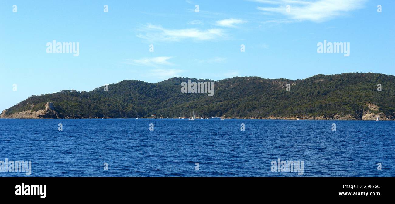 L'île de Port Cros, qui fait partie des îles Hyères, est un parc national maritime protégé Banque D'Images