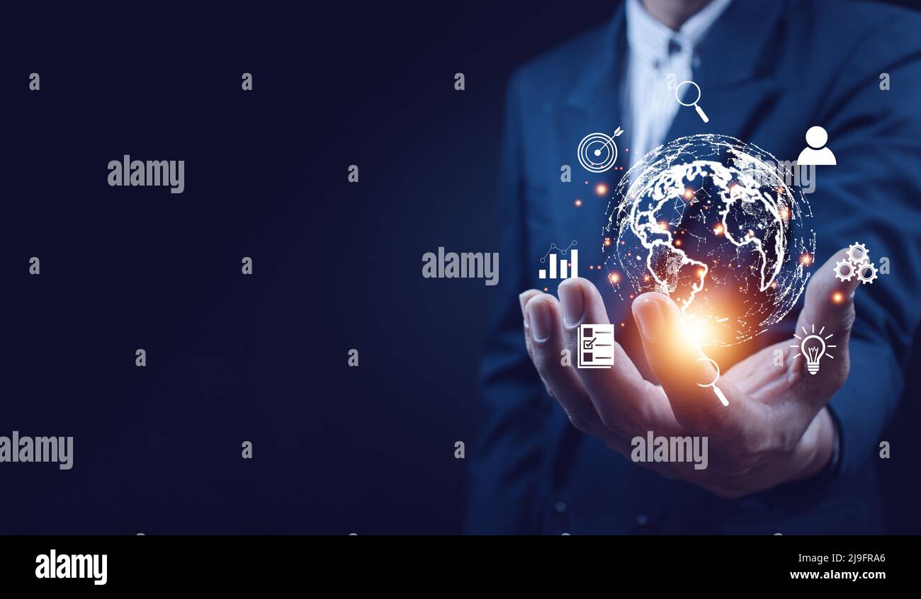 Homme d'affaires utilisant un smartphone mobile. Business Global Internet connexion technologie d'application et le marketing numérique, financier et bancaire, numérique Banque D'Images