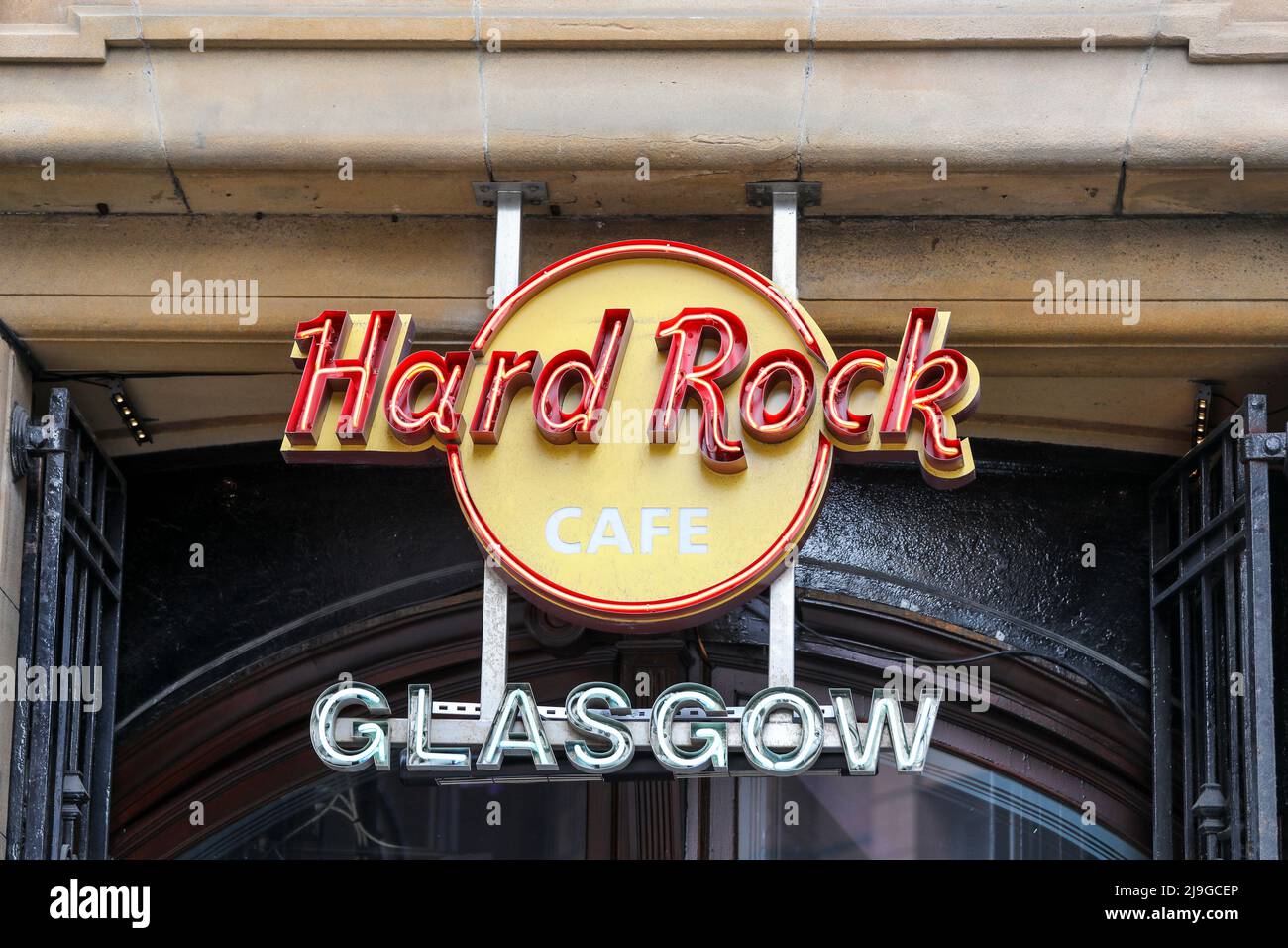 Logo et signe de copyright à l'extérieur du restaurant Hard Rock, à Glasgow, en Écosse, au Royaume-Uni Banque D'Images