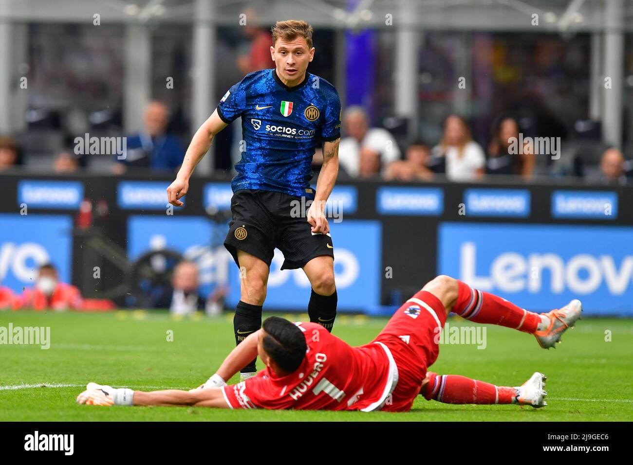 Milan, Italie. 22nd mai 2022. Nicolo Barella (23) d'Inter vu dans la série Un match entre Inter et Sampdoria à Giuseppe Meazza à Milan. (Crédit photo : Gonzales photo/Alamy Live News Banque D'Images