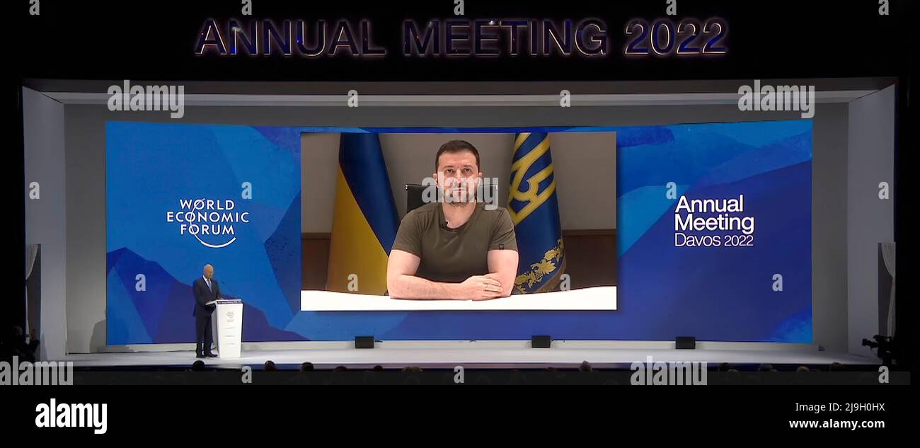 De Kiev, en Ukraine, le président ukrainien Volodymyr Zelensky a pris la parole devant le Forum économique mondial de 2002 à Davos, en Suisse. PHOTO: Bureau du Président de l'Ukraine Banque D'Images