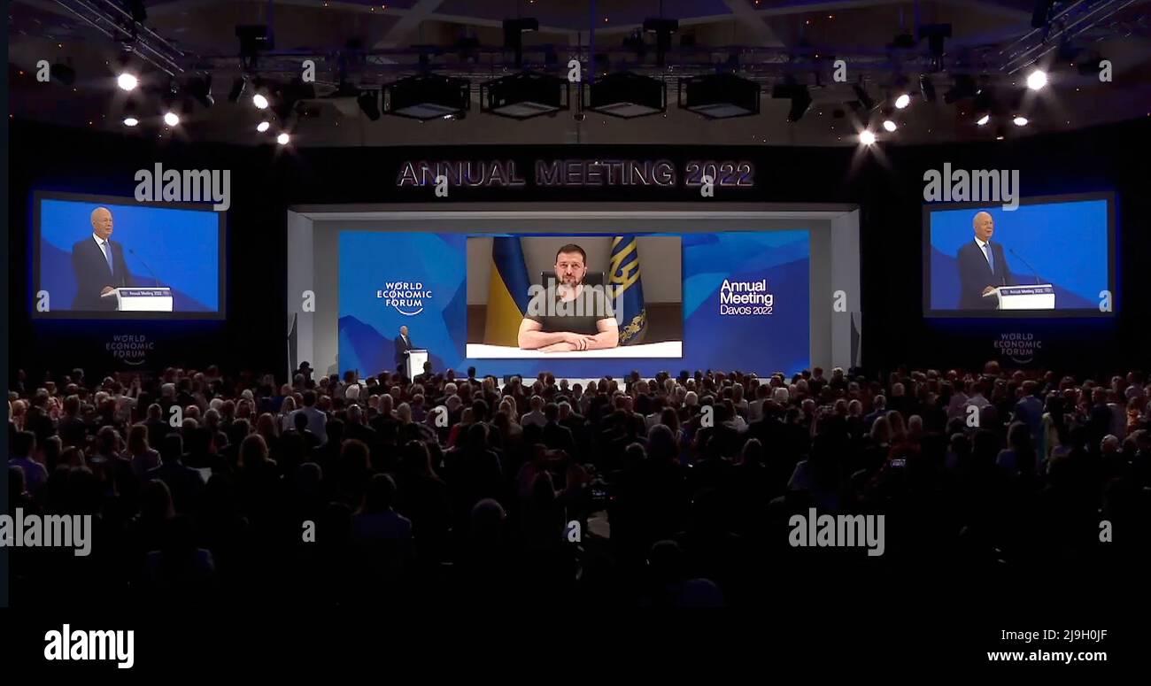 De Kiev, en Ukraine, le président ukrainien Volodymyr Zelensky a pris la parole devant le Forum économique mondial de 2002 à Davos, en Suisse. PHOTO: Bureau du Président de l'Ukraine Banque D'Images