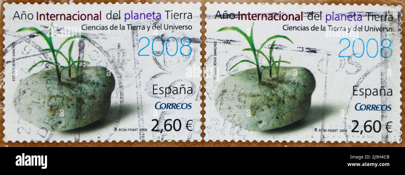 Photo de deux timbres-poste espagnols de l'année internationale de la terre 2008 Banque D'Images