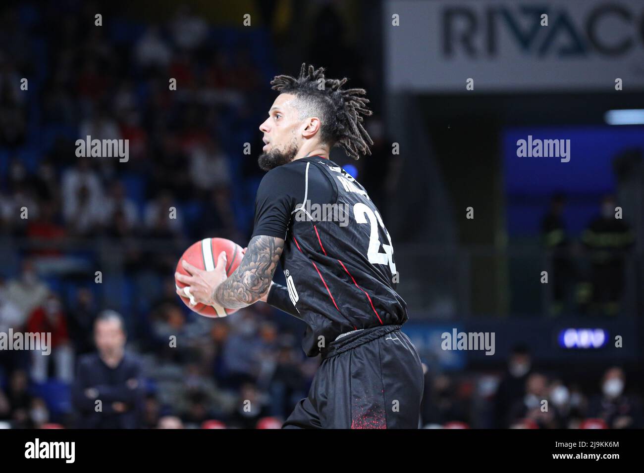 Danile Hackett (#23 Virtus) pendant le VL Pesaro vs visrtus segrafredo bologna jouer sur Serie A1 LBA 2021-2022 Banque D'Images