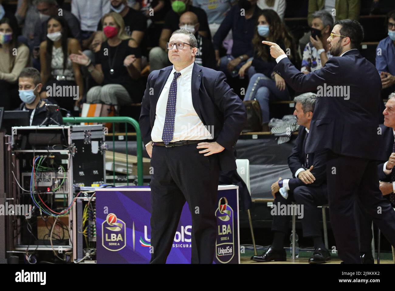 Marco Ramondino (entraîneur Derthona) pendant Derthona basket vs Treviso championnat schip série A1 2021-2022 LBA Banque D'Images