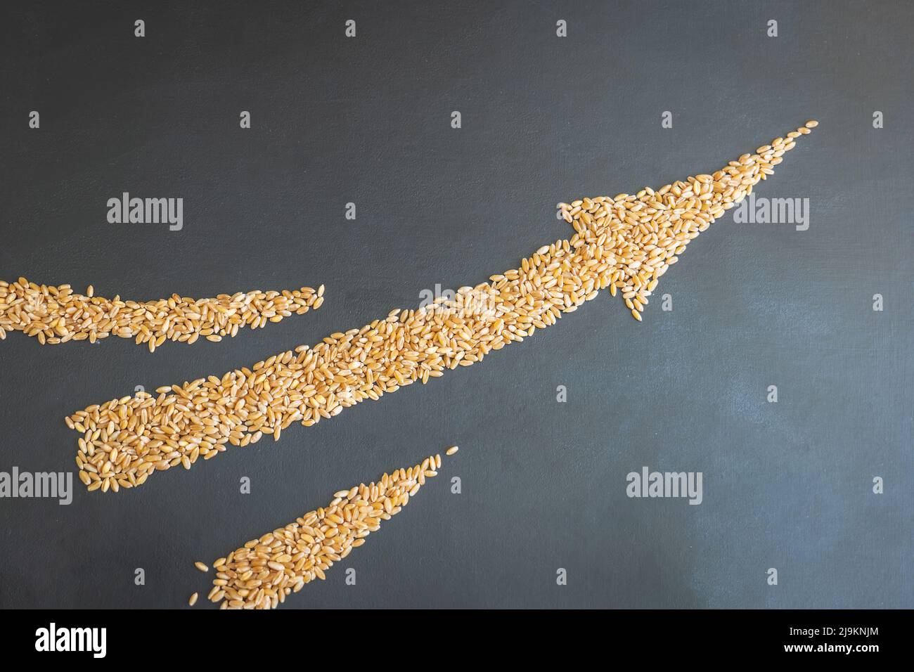 concept de prix en forme de flèche directionnelle de grain de blé frais généraux Banque D'Images