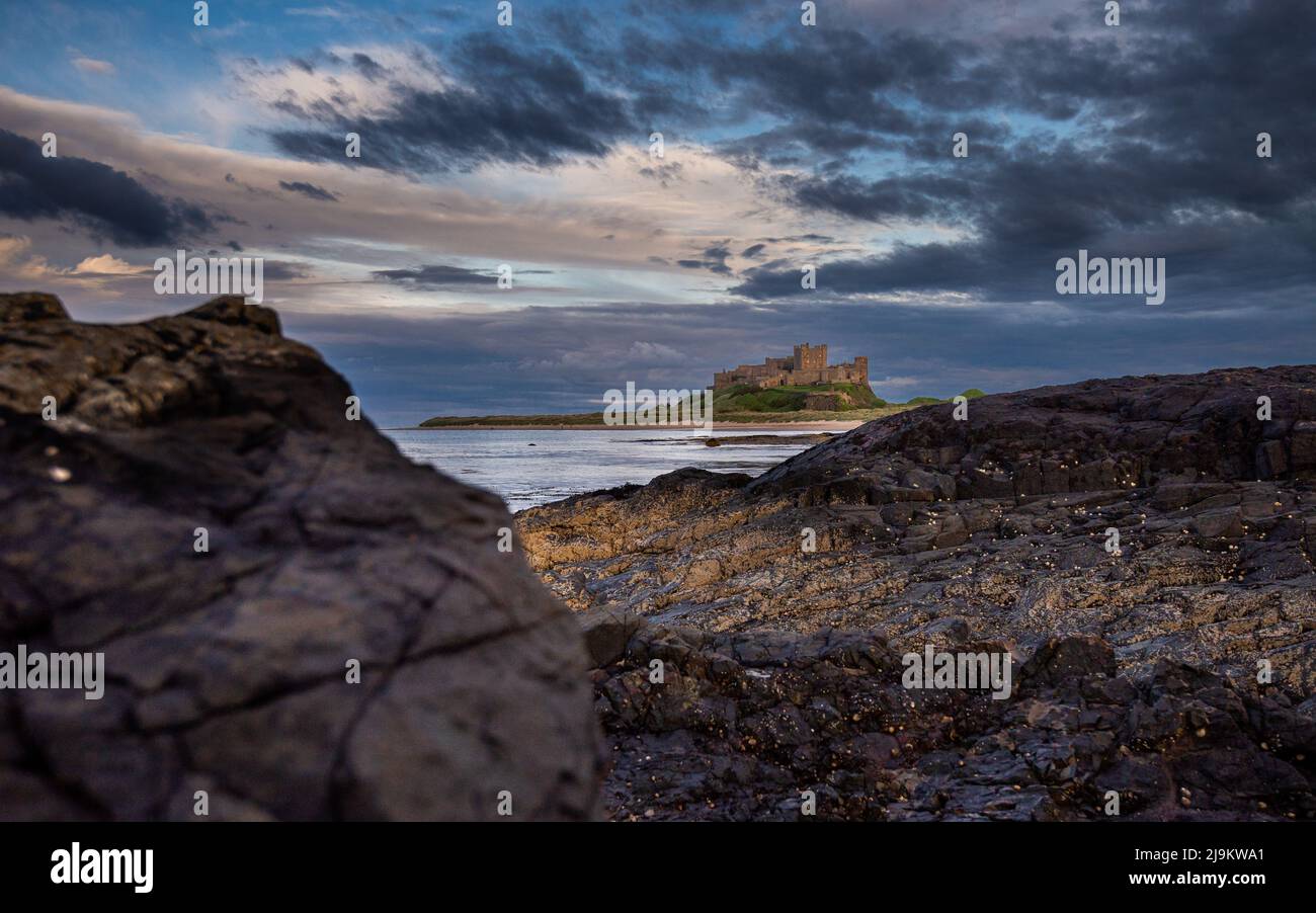 Château de Bamburgh sur la côte de Northumberland. Banque D'Images
