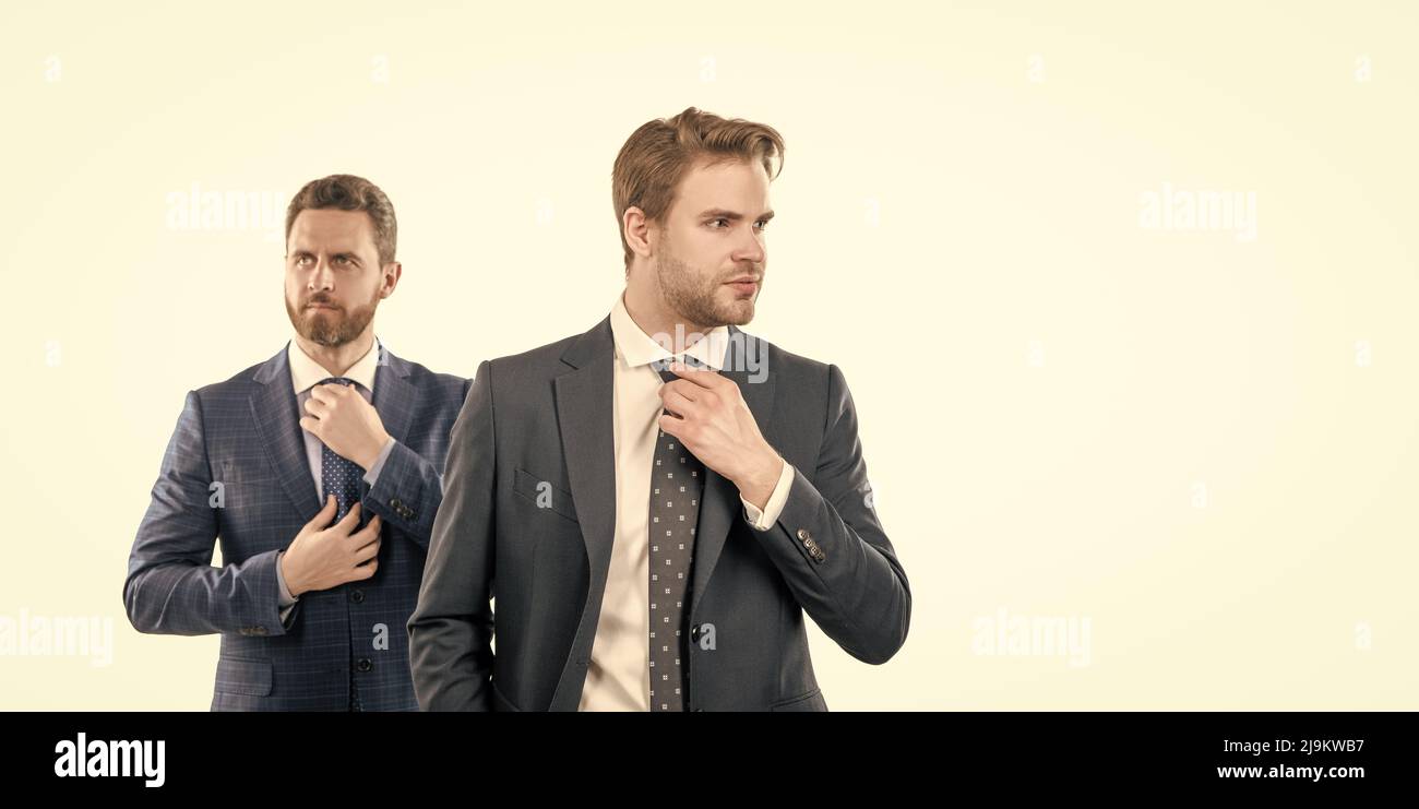 leadership. ambitieux collègue experts. deux hommes en tenue de cérémonie. hommes d'affaires cravate cravate Banque D'Images